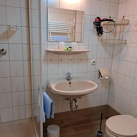 Hartmann * אוברמייזלשטיין